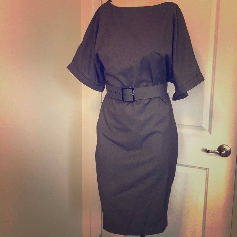 Womens knee length dress